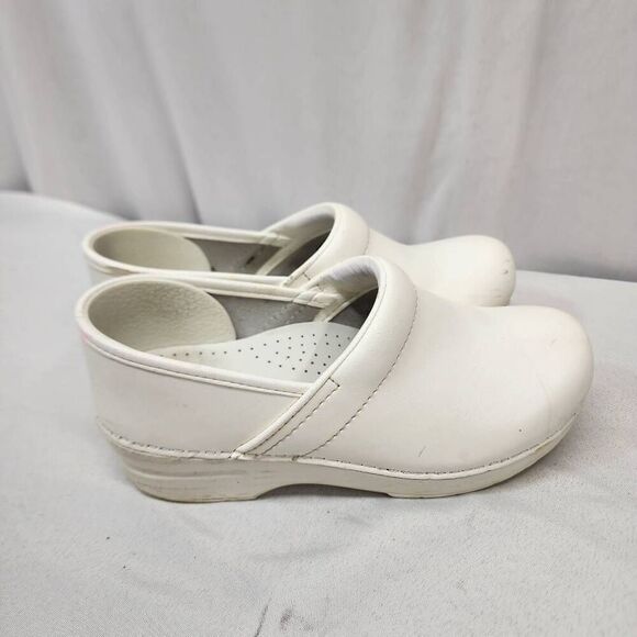 Dansko Professional Slip-On Clogs Women's 38 US 7.5 White Nursing Healthcare - Picture 3 of 8